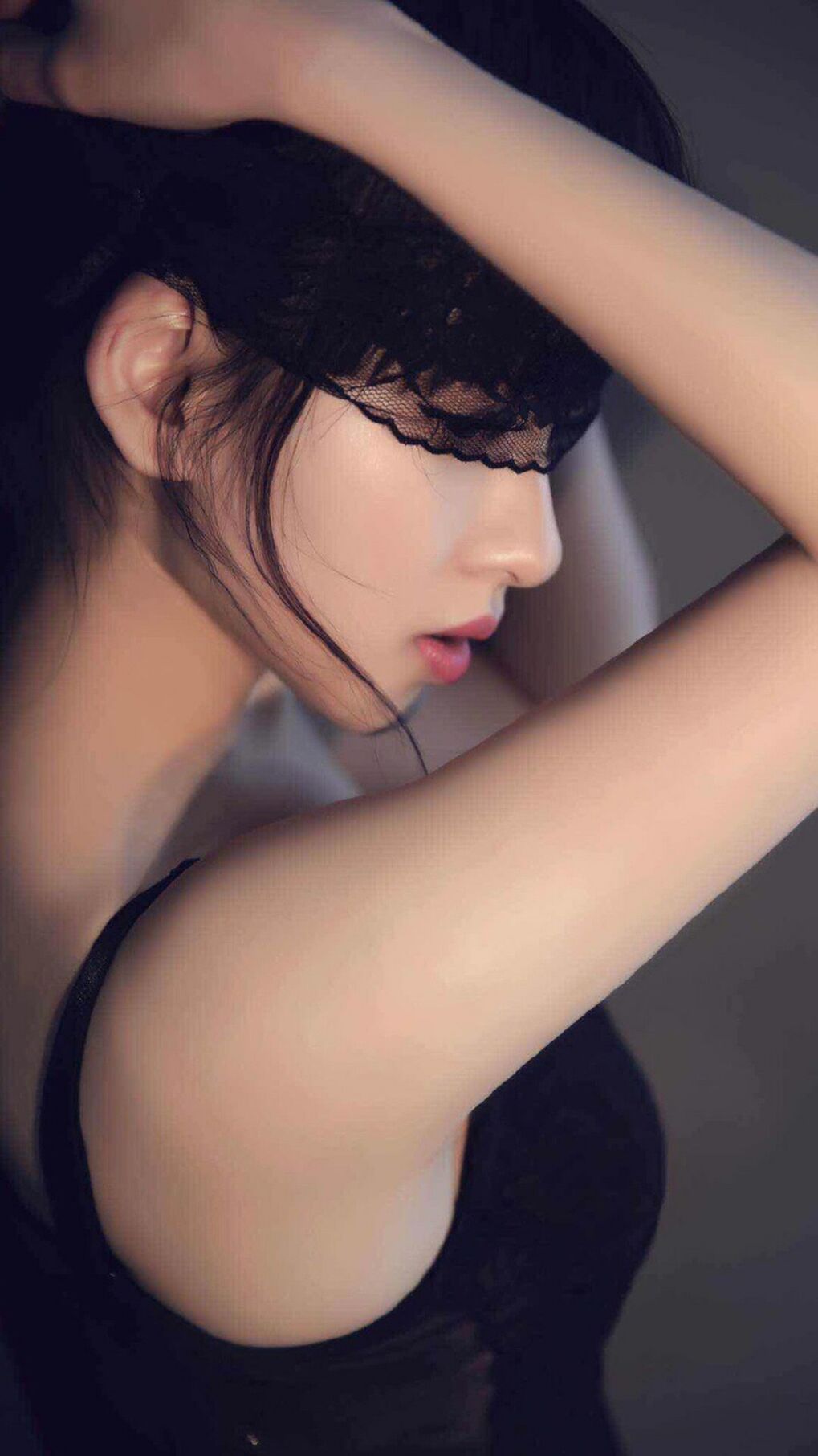 九游官网入口-吉尔吉斯斯坦蝶泳选手节奏精准有力，吉尔吉斯坦摔跤手